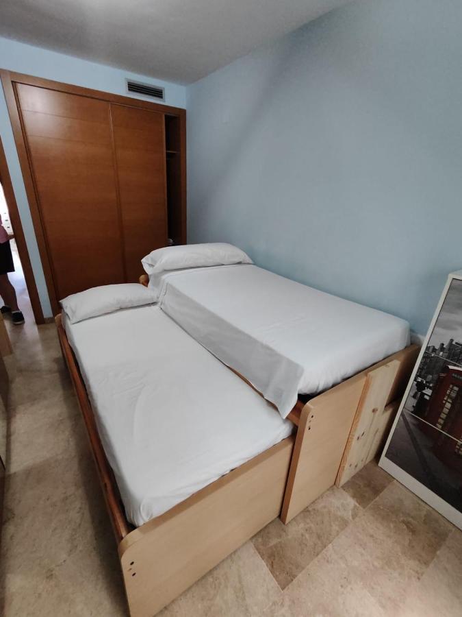 Piso Cercano Al Puerto Denia Bagian luar foto